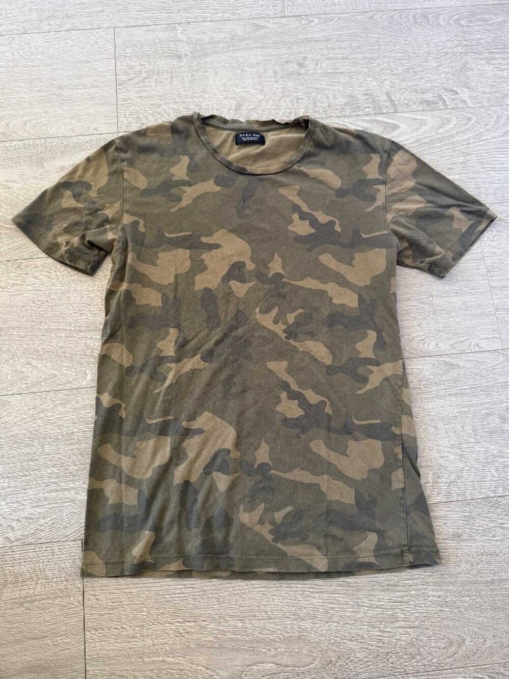 Zara Man Camo T-Shirt Green Brown Camouflage Tee Size Small Made in Portugal